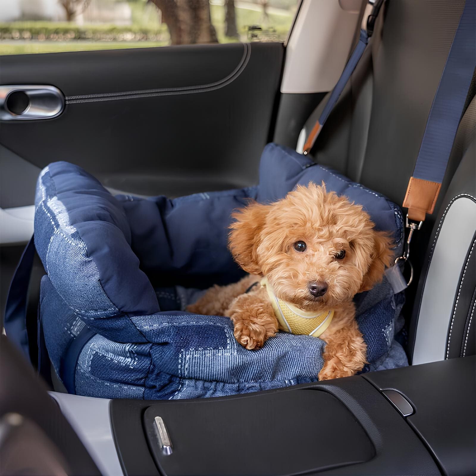 travelhunde-hundesitz-reisebett-vintage-denim-patchwork-auto-komfort-HappyHunde